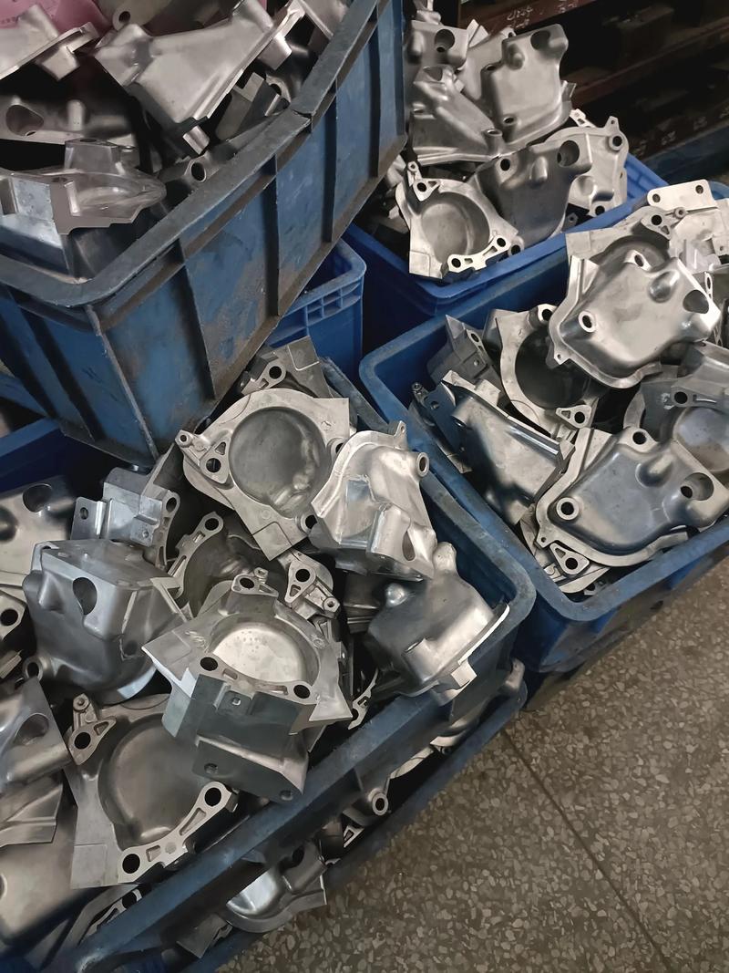 注塑模具定制：制造业的精密雕刻师
